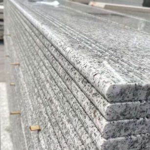 濮阳芝麻白楼梯踏步 花岗岩楼梯板材