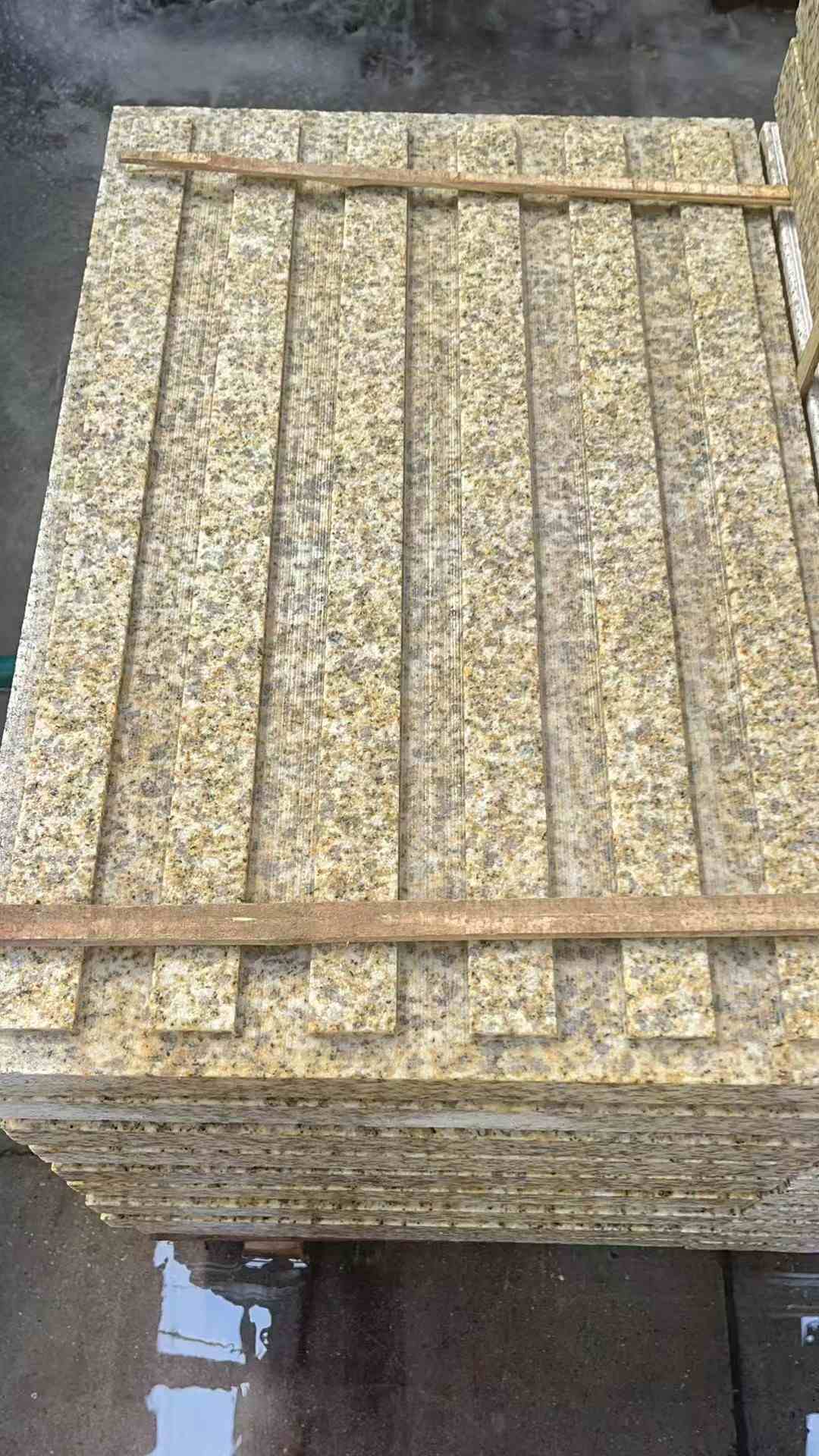 濮阳黄金麻盲道 石材盲道