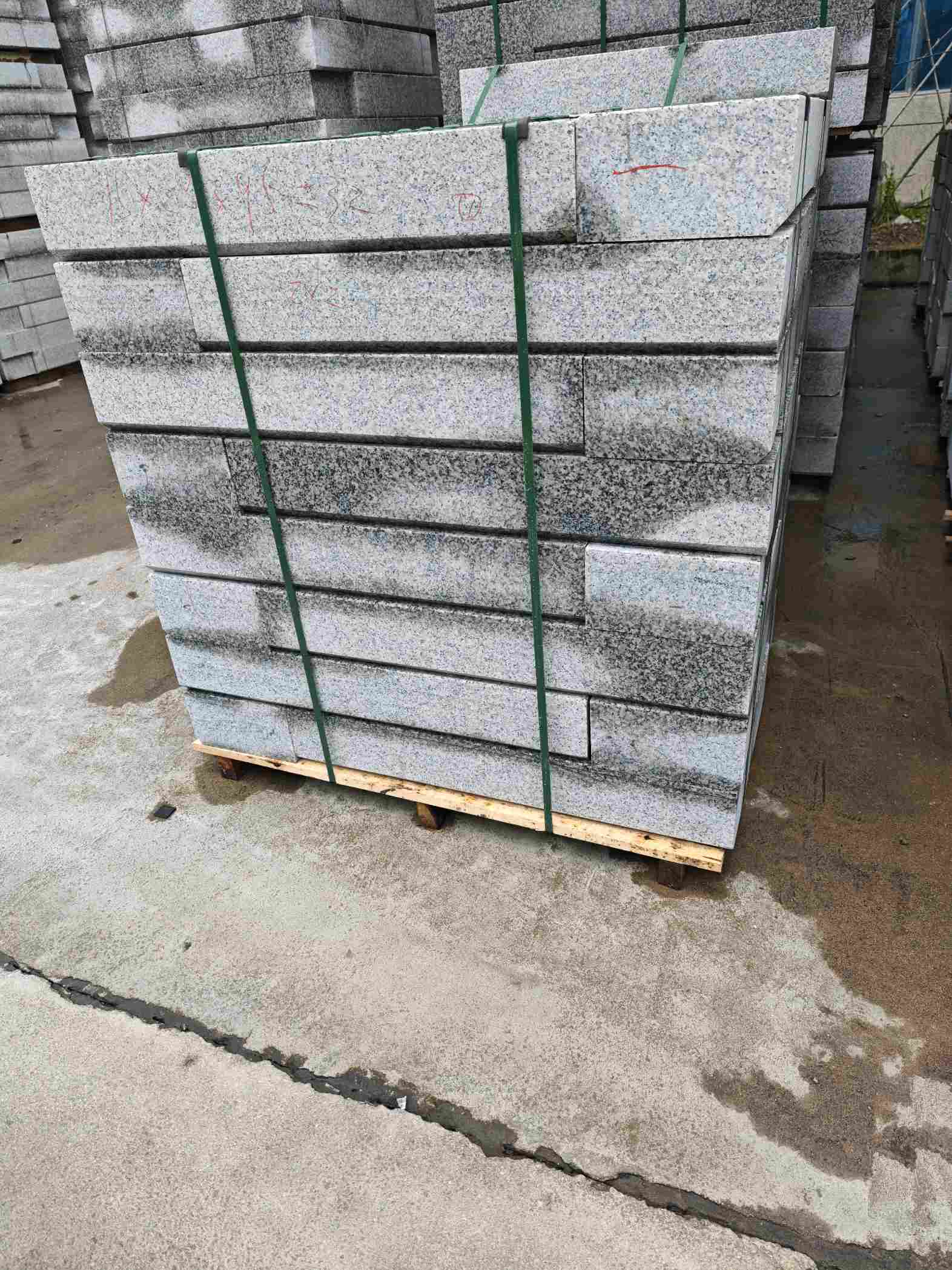 濮阳芙蓉白路牙石，马路牙子